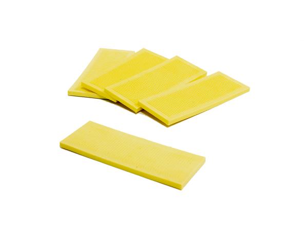 Vymedzovacia plastová podložka 30 x 80 x 3 mm