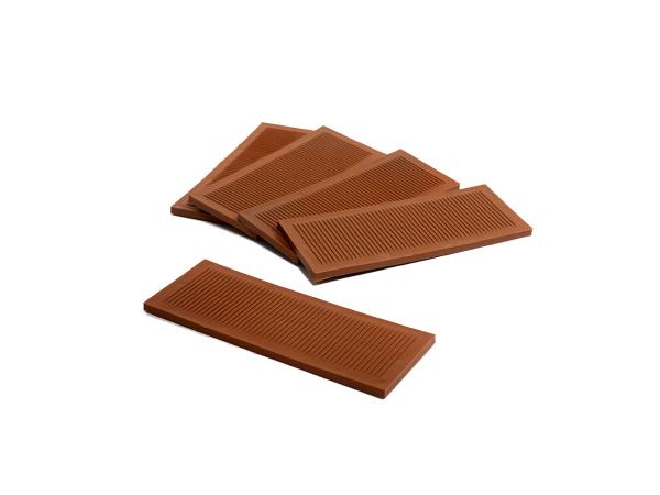 Vymedzovacia plastová podložka 30 x 80 x 2 mm